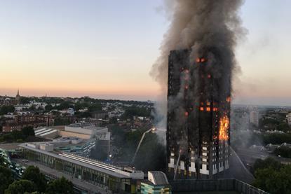 Grenfell_Tower_fire_(wider_view)